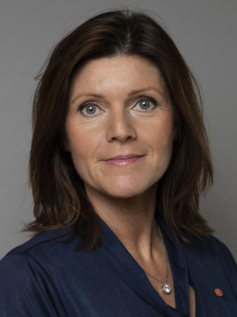 Eva Nordmark, arbetsmarknadsminister